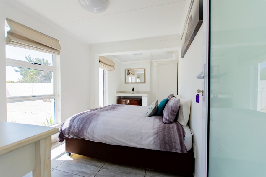 4 Bedroom Property for Sale in Britannia Bay Western Cape